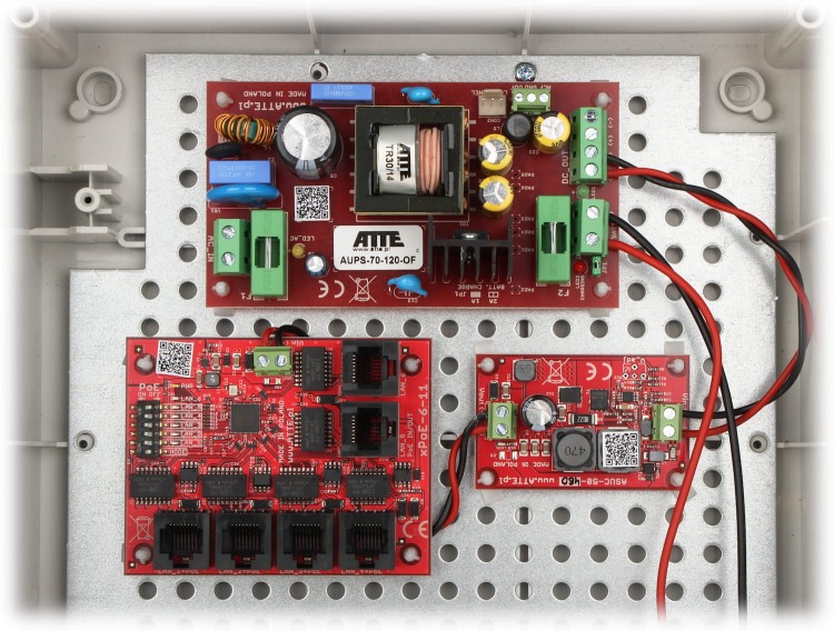 SWITCH POE Z ZASILACZEM BUFOROWYM IPUPS-5-11-XL2 5-PORTOWY ATTE-1336837