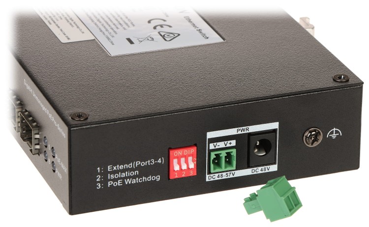 SWITCH POE DS-3T0506HP-E/HS 4-PORTOWY SFP Hikvision-1580310