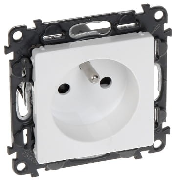 GNIAZDO POJEDYNCZE LE-753180 Valena Life 230V 16A LEGRAND-1347050