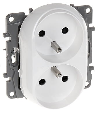 GNIAZDO PODWÓJNE LE-764542 Niloe 230V 16A LEGRAND-1347045