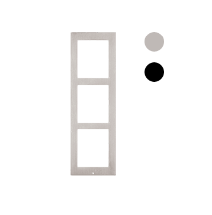 9155023 - Płyta czołowa do montażu natynkowego dla 3 modułów.PNG