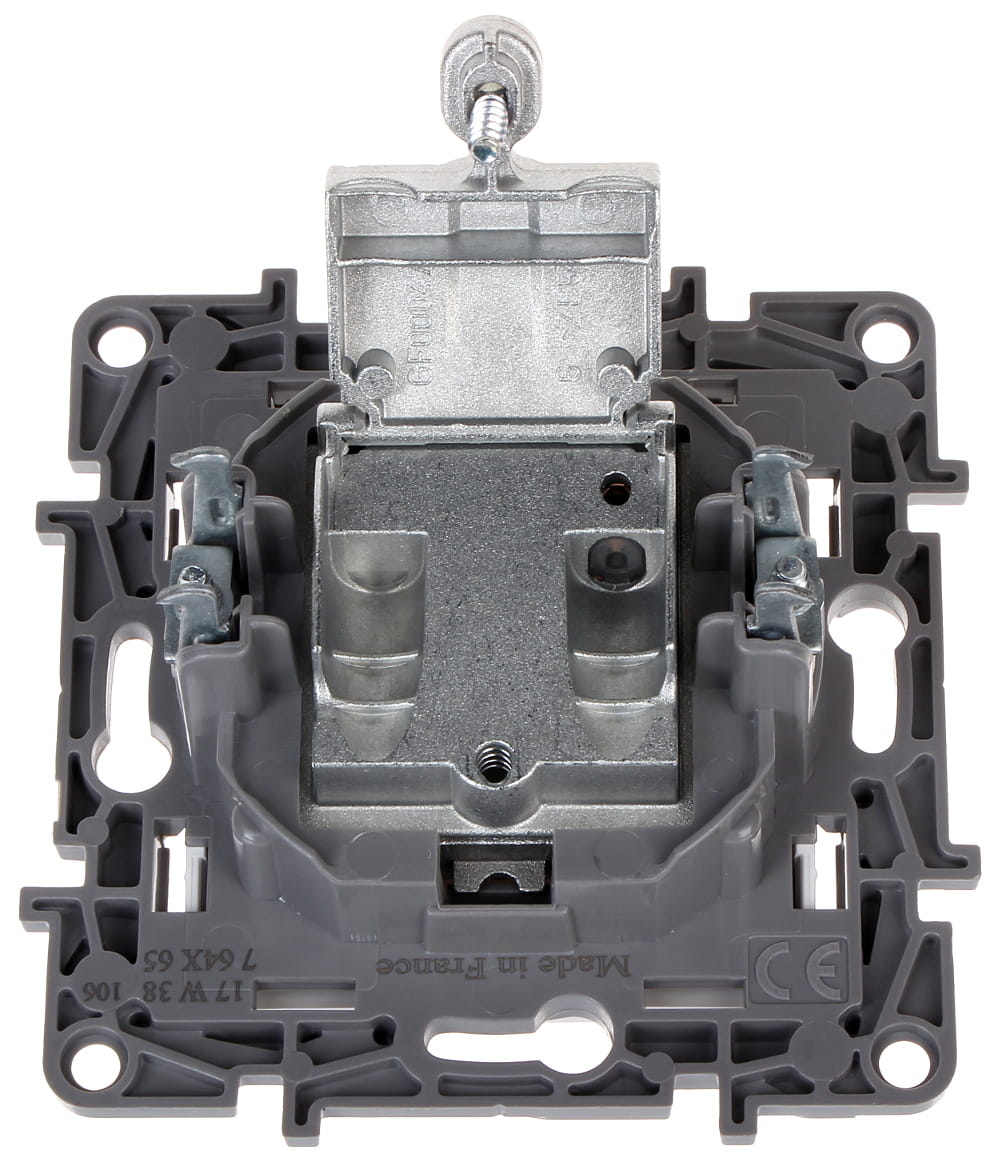 GNIAZDO KOŃCOWE LE-764565 R-TV SAT Niloe LEGRAND-1343760